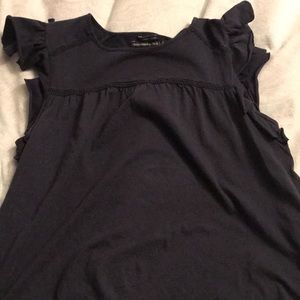 A&F ruffle sleeved tank top